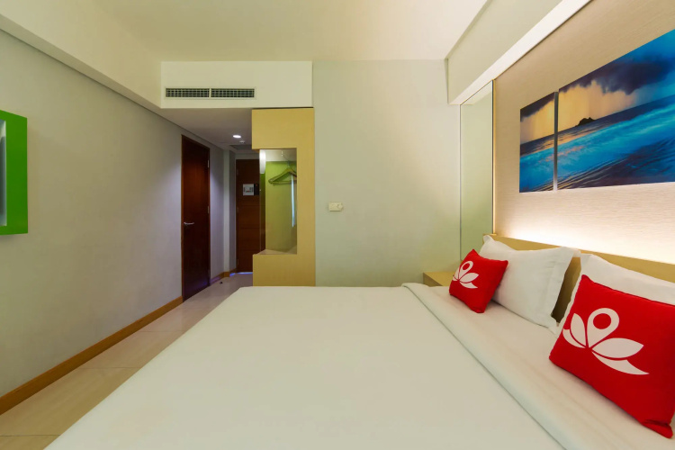 ZEN Rooms Kuta Sunset Road 2