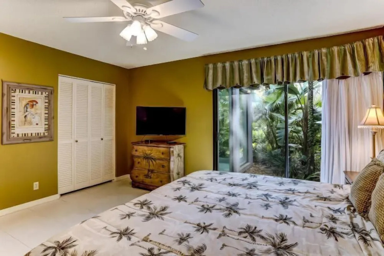 1217 Lagoon Villas