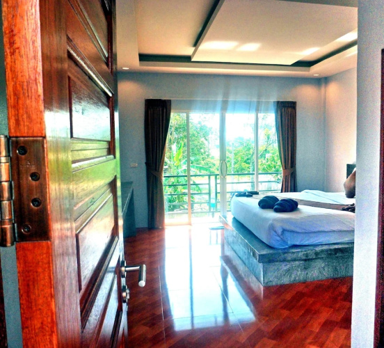 Baan Check In