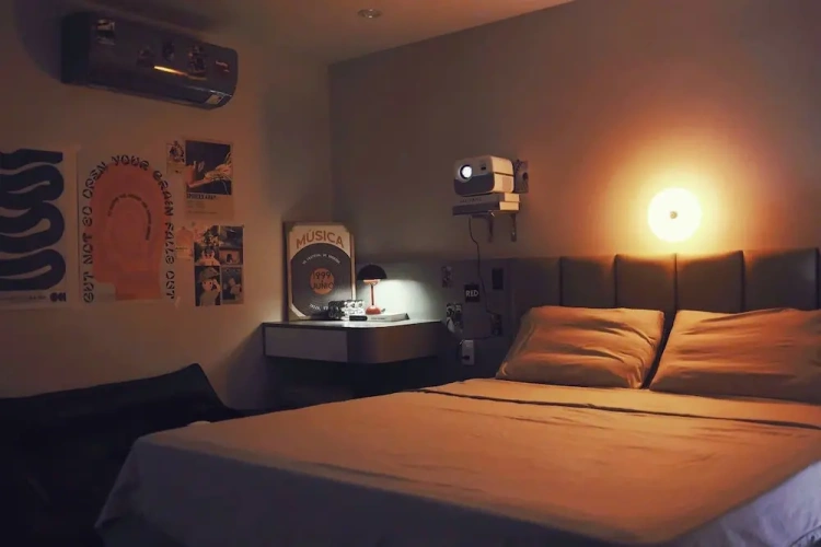 Comfort room