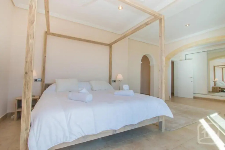 Abahana Villas Lou