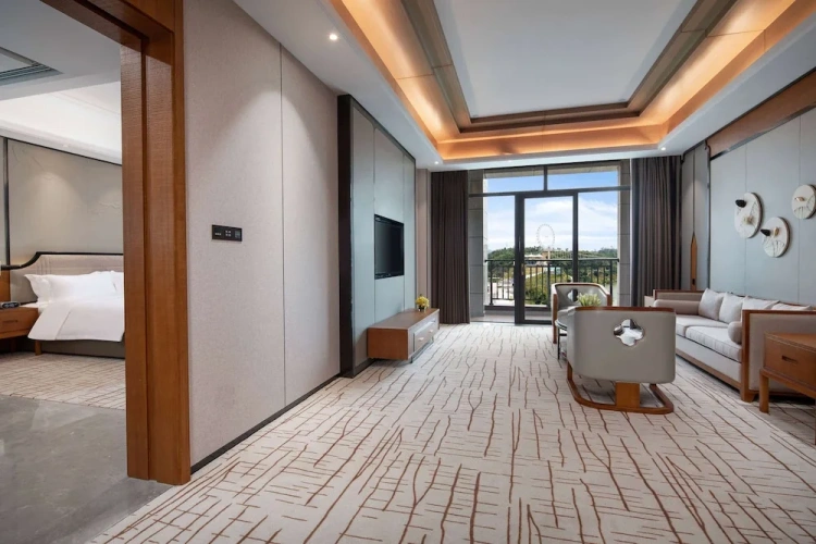 Double Suite with lake view