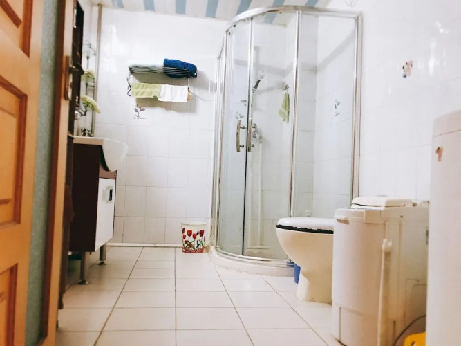 Golden guesthouse