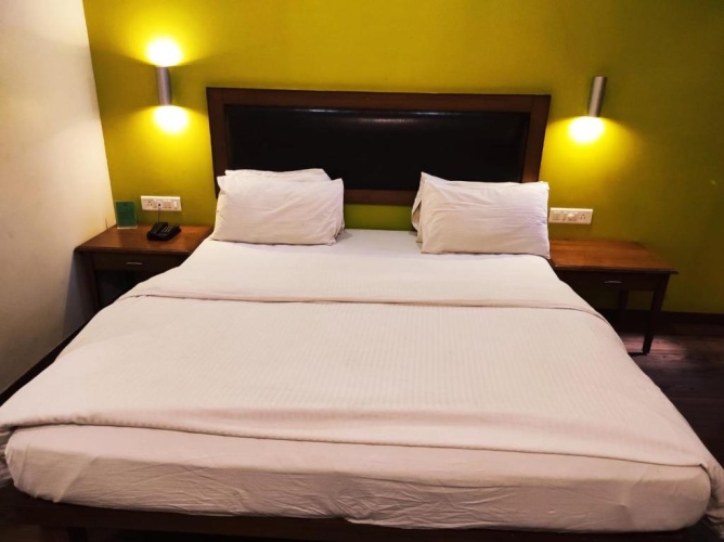 Economy room
