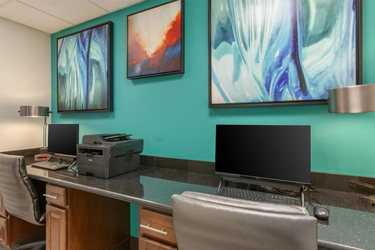 Best Western Plus Gallup Inn & Suites