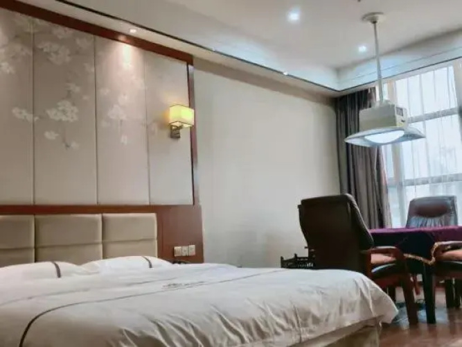 Quxian Shengjie Hotel