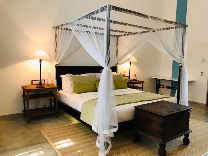 The Postcard Galle