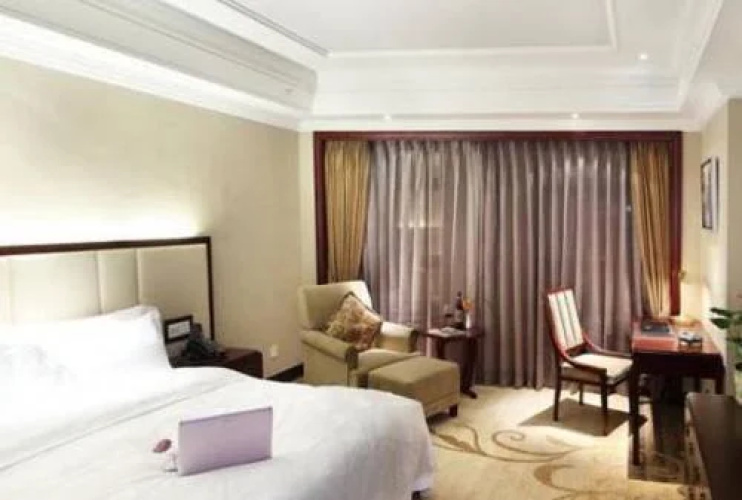 World Trade International Hotel