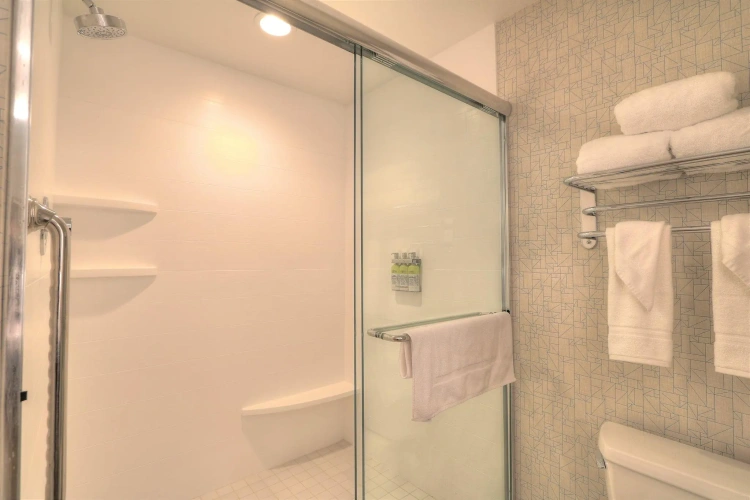 Quadruple Suite