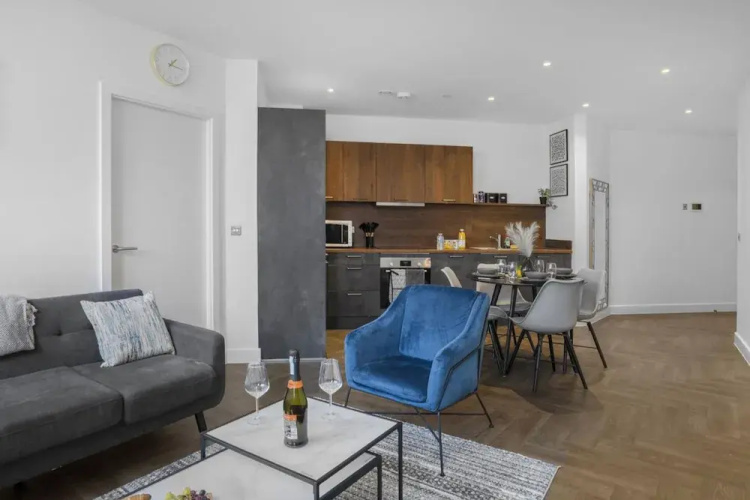 Lovely 2-bed Apartment in Birmingham