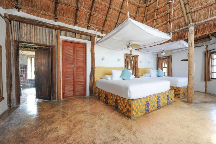 Zamas Hotel