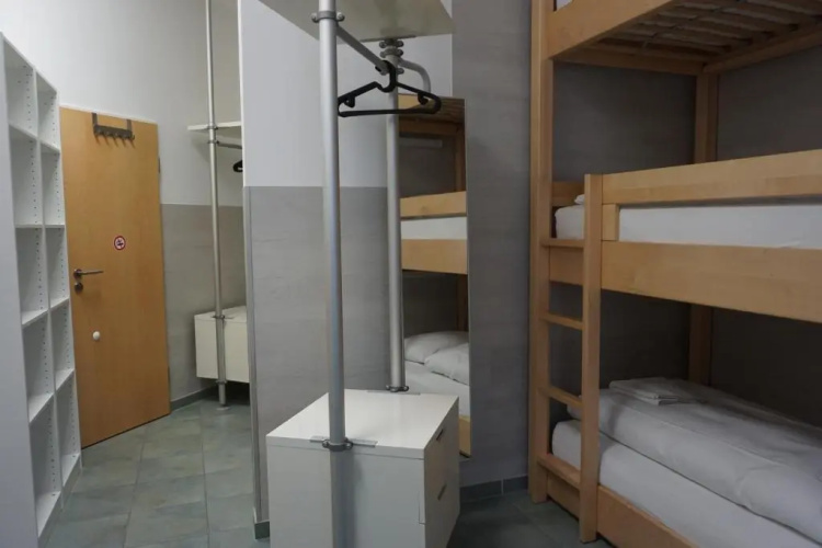 Bett3de