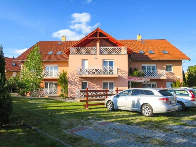 2 Bedrooms Apartment with balcony
