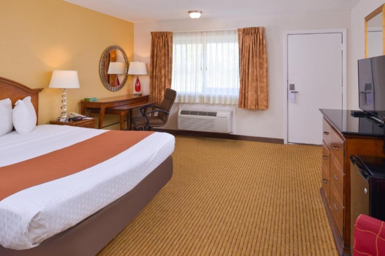 Deluxe Double Suite