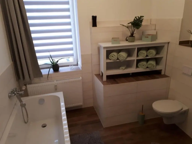 3 Bedrooms Apartment