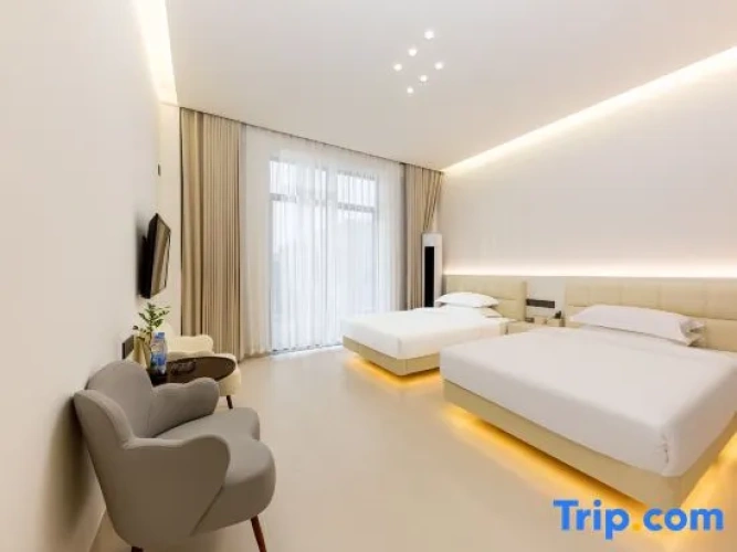 Premier Twin room