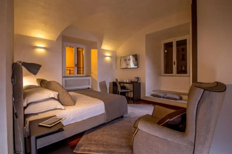 Superior Double room with city view