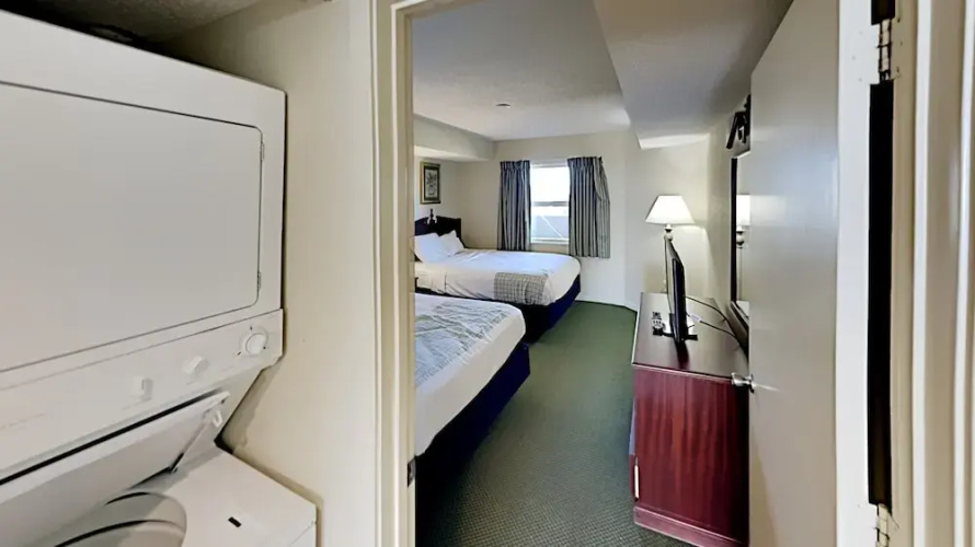 Atlantica 554 1 Bedroom Condo