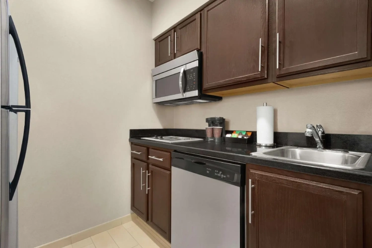 1 Bedroom Quadruple Suite
