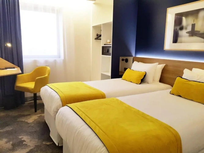 Superior Twin room