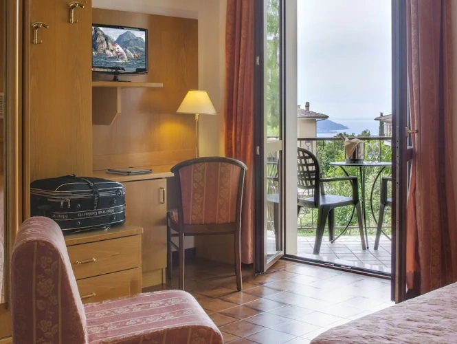 Standard Double room with balcony