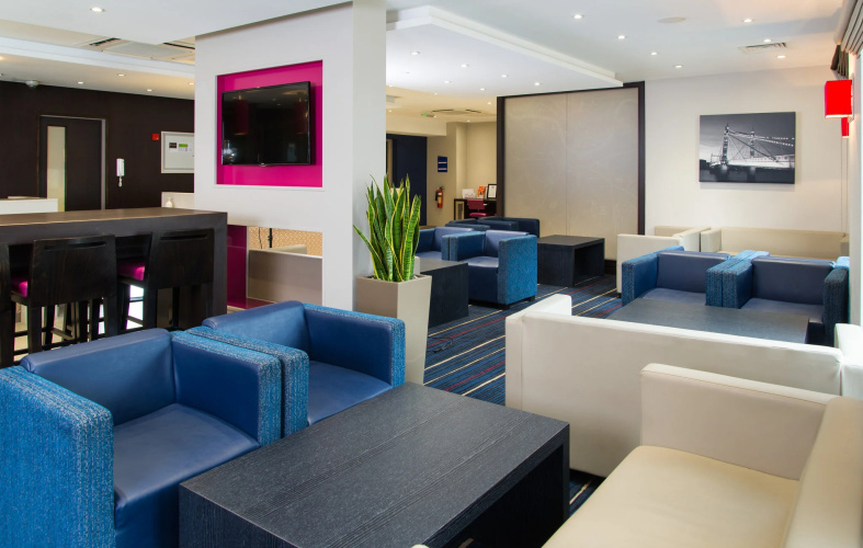 Holiday Inn Express London - Wandsworth photo 17