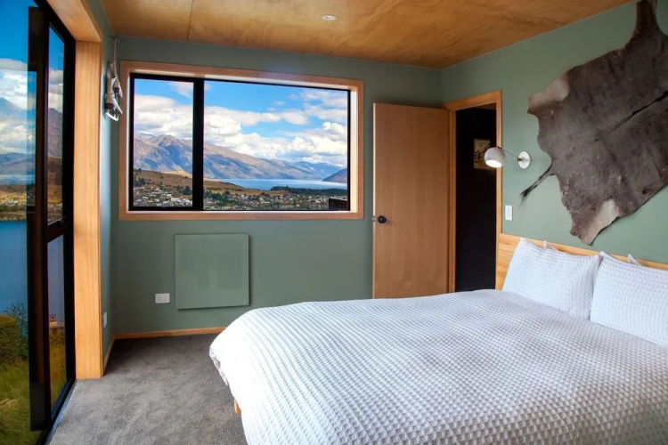 Award Winning Architecturally Designed Pad