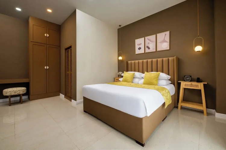 Ali Grand Hotel