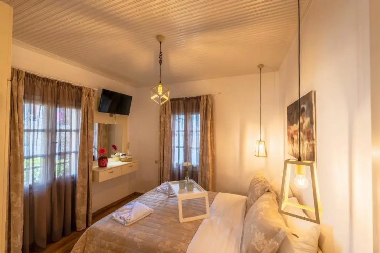 Anastasia House