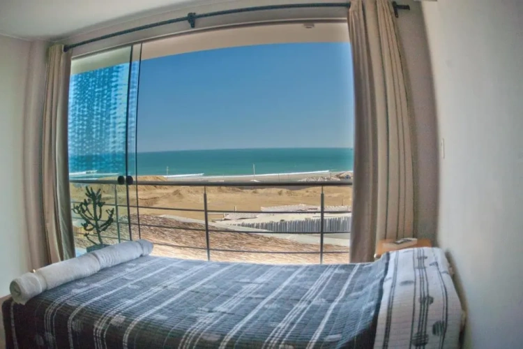 2 Bedrooms Apartment with ocean view