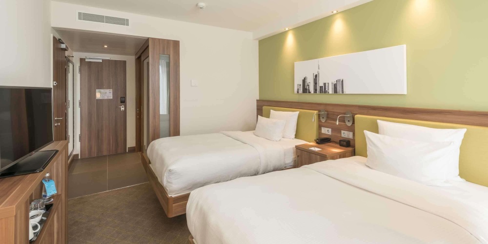 Hampton by Hilton Frankfurt City Centre Messe photo 10