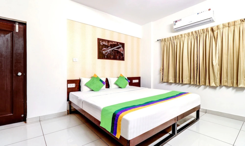 SAGA Comforts Aparthotel