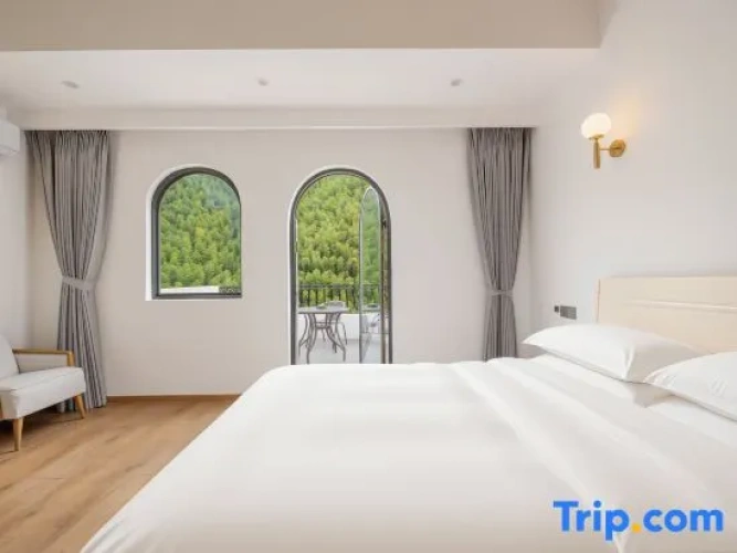 4 Bedrooms Standard room