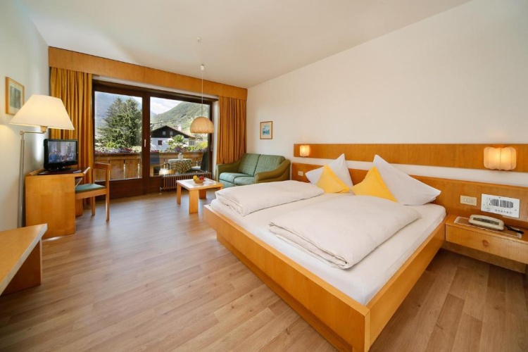 Standard Double room with balcony