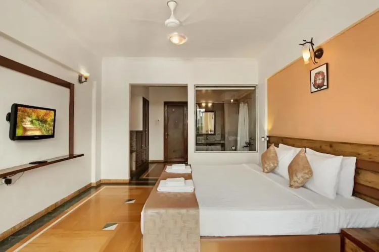 Hotel Sapphire