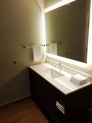 1 Bedroom Suite