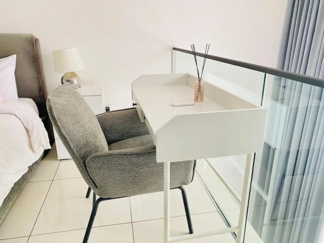Meraki Homes at Embassy Gardens