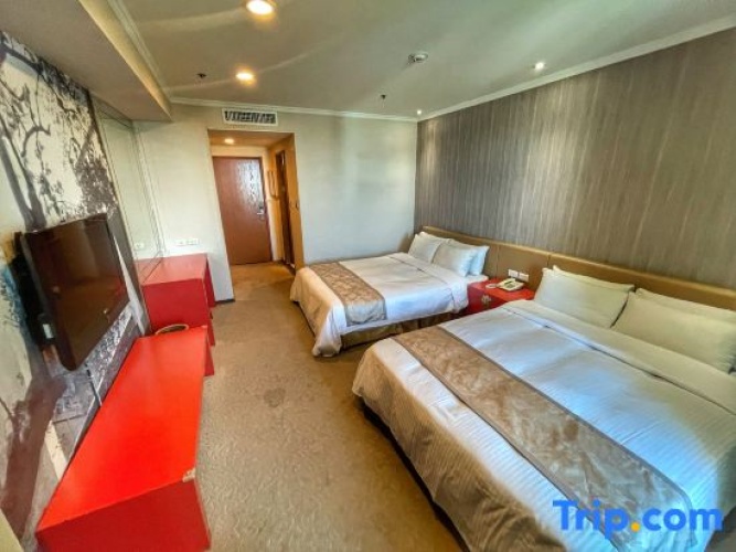 Deluxe Family room