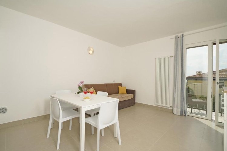 1 Bedroom Apartment with partial view