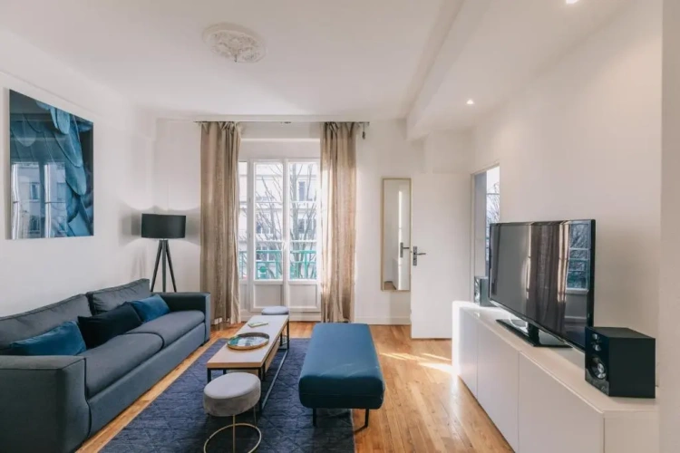 Standard Apartment