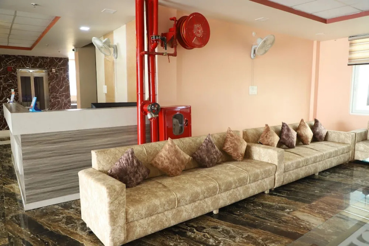 Hotel amar Palace