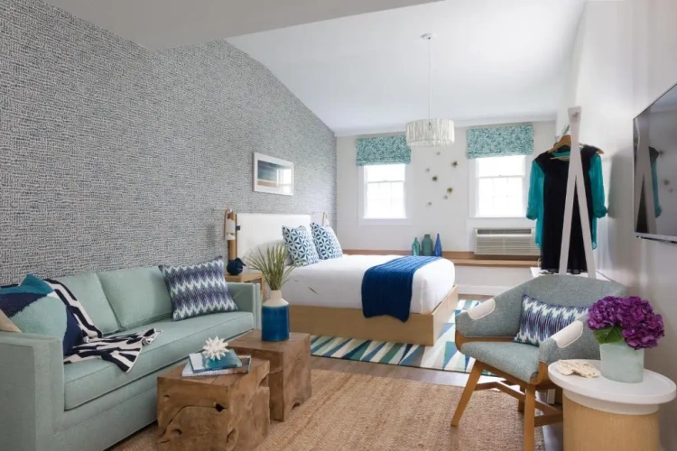 Accessible Double Suite