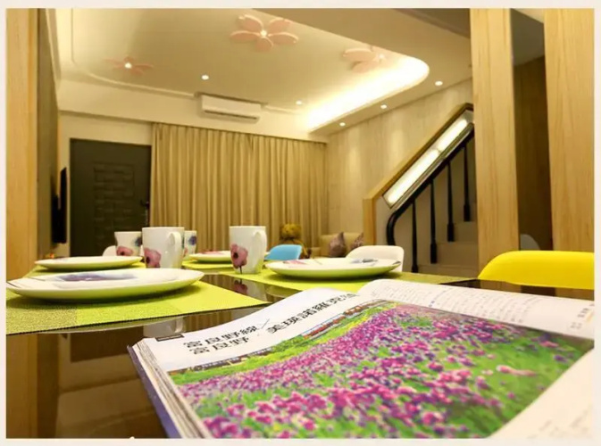 Season Inn