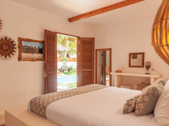 Standard Double room with pool view