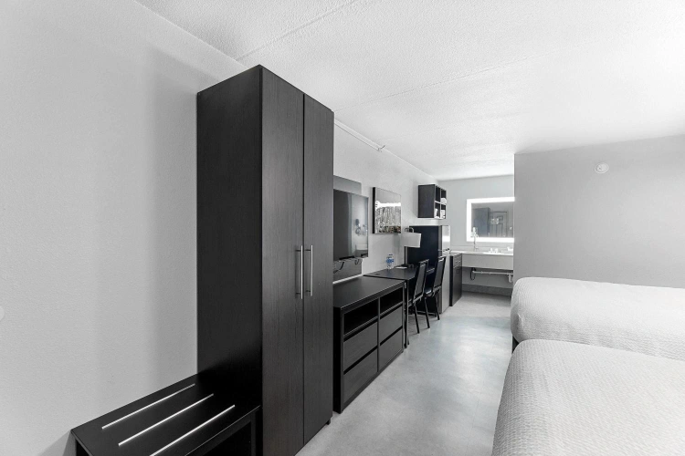 Guest rooms