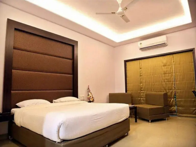 Pluz Resort