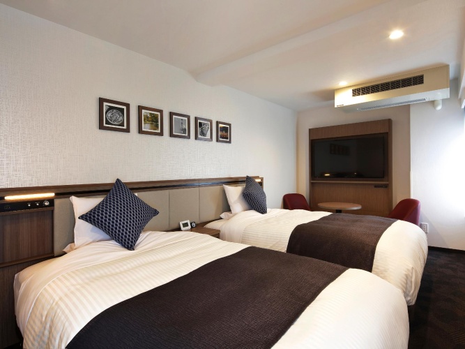 Superior Twin room