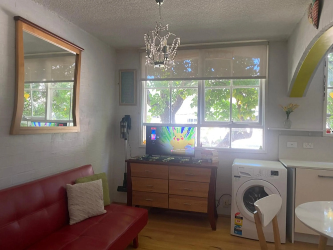 Santa Monica Apartment