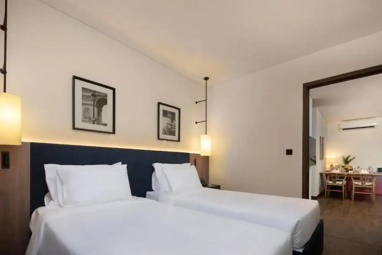 Twin Suite