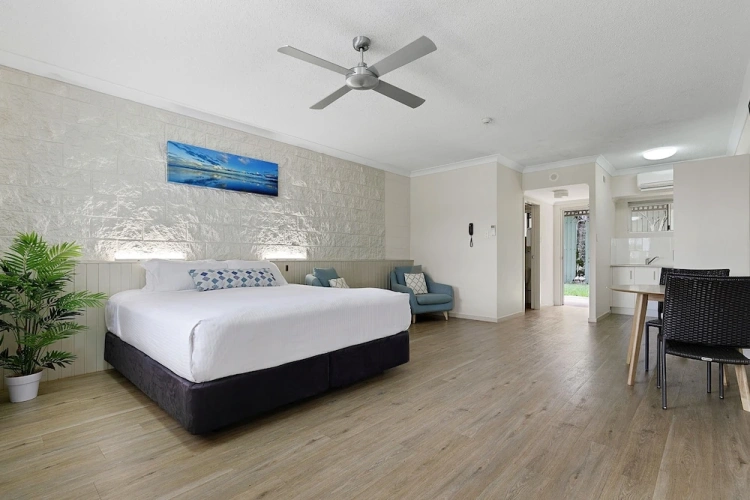 Standard room with balcony